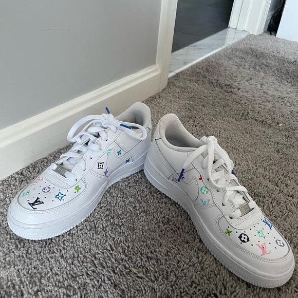 Custom Air Force 1 - Picture 2 of 4